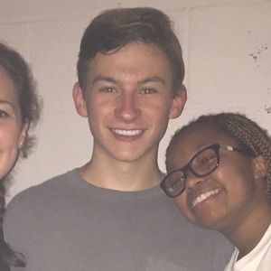 Meet your Posher, Mark